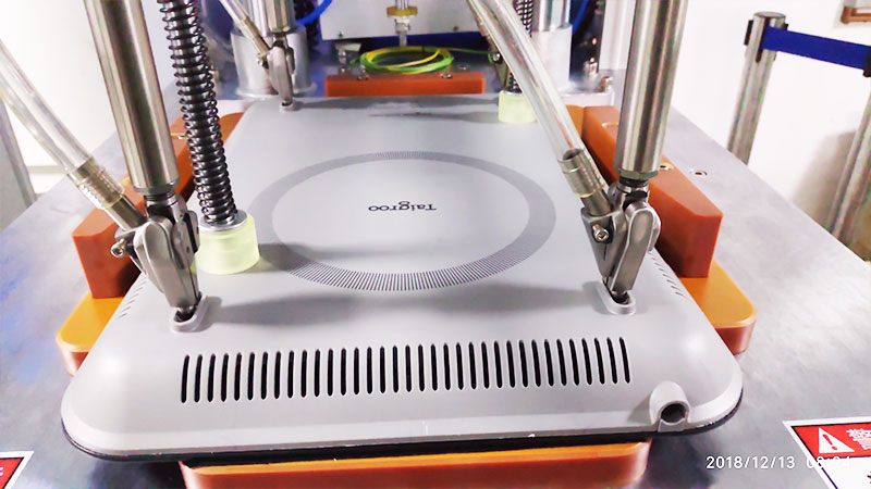 多軸自動鎖螺絲機 自動鎖螺絲機